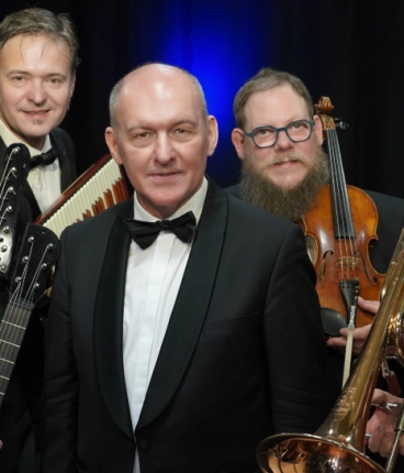 TMP&Wolfgang Gratschmaier: Wiener Zuckerl und Tiroler Charme